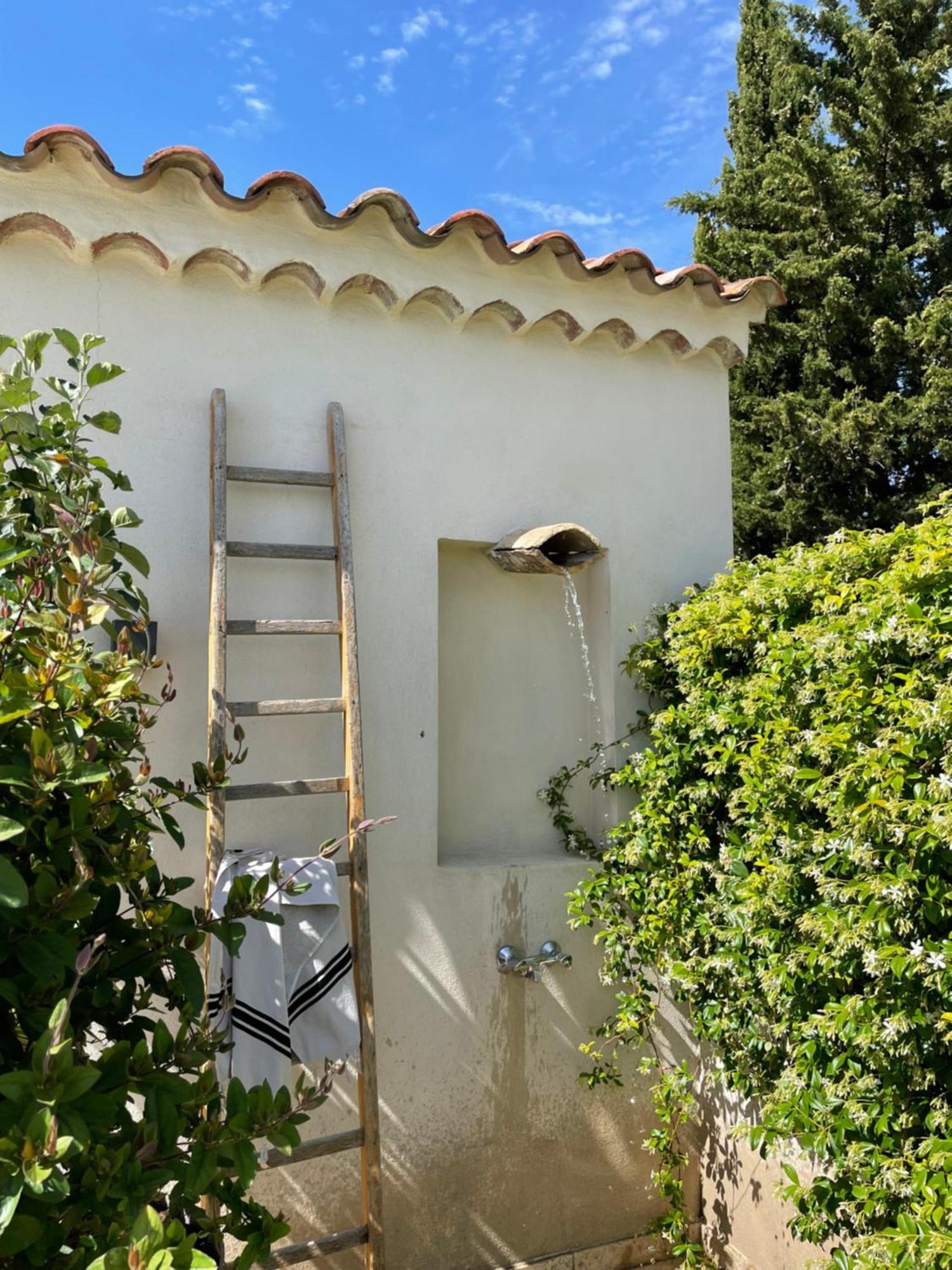 Le Mas Saint Philippe Jonquieres  Exterior photo